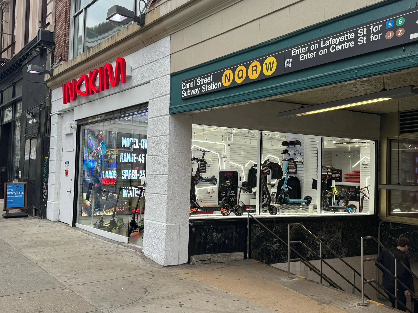 Inokim storefront with the red Inokim sign above the window